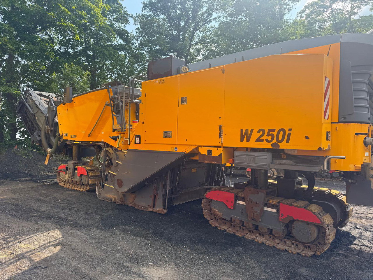 Wirtgen W 250 I - Fraiseuse à froid: photos 4 Wirtgen W 250 I - Fraiseuse à froid: photos 4