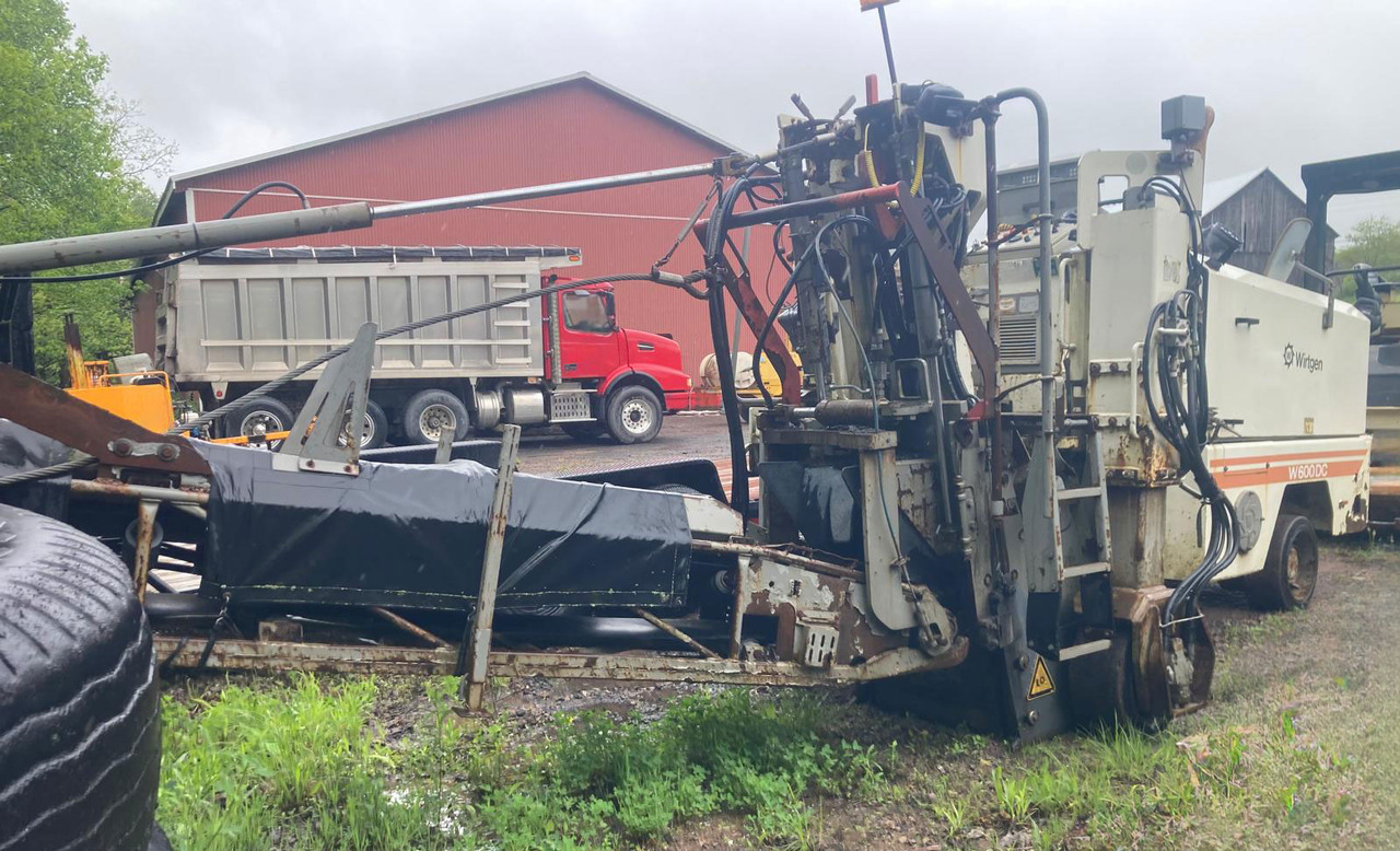 Wirtgen W 600 DC - Fraiseuse à froid: photos 3 Wirtgen W 600 DC - Fraiseuse à froid: photos 3