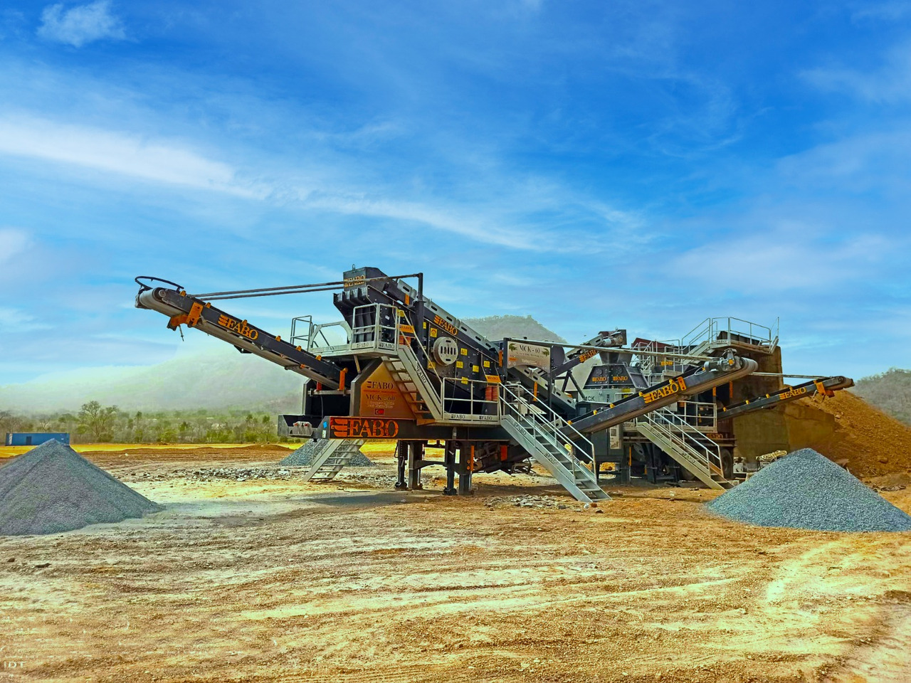 FABO Mobile crusher - Concasseur mobile: photos 3 FABO Mobile crusher - Concasseur mobile: photos 3