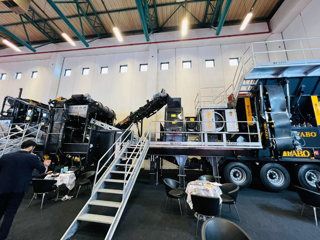 FABO Mobile crusher - Concasseur mobile: photos 3 FABO Mobile crusher - Concasseur mobile: photos 3