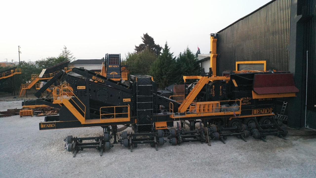 FABO Mobile crushers - Concasseur mobile: photos 2 FABO Mobile crushers - Concasseur mobile: photos 2