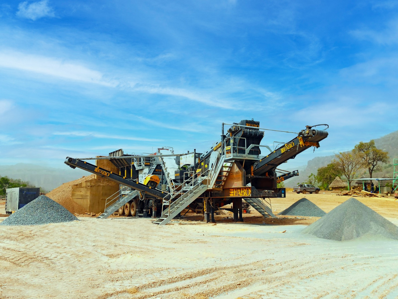 Concasseur neuf FABO STONE CRUSHER: photos 1