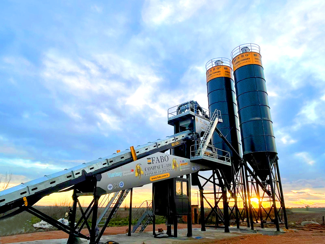 FABO compact concrete plant - Centrale à béton: photos 3 FABO compact concrete plant - Centrale à béton: photos 3