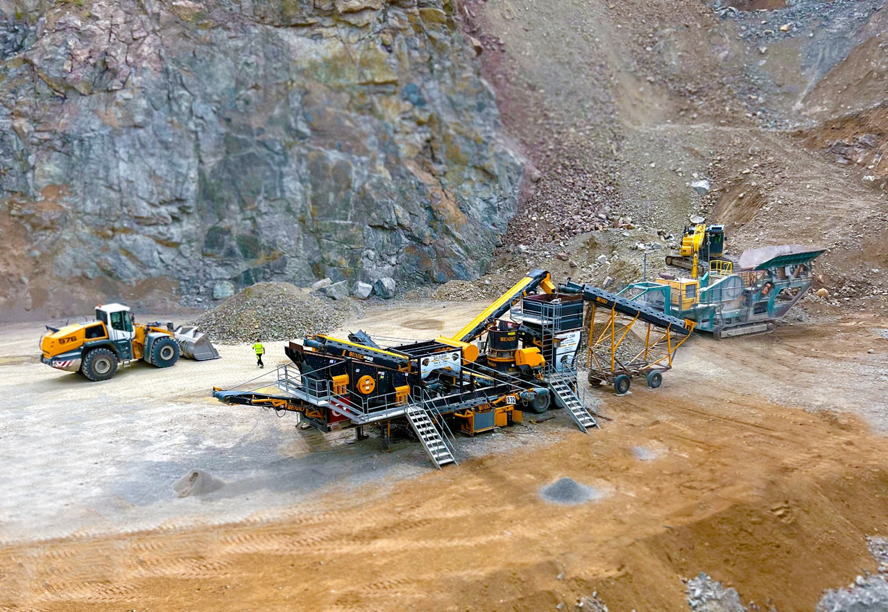 FABO mining machinery - crushing plant - Machine d'exploitation minière: photos 2 FABO mining machinery - crushing plant - Machine d'exploitation minière: photos 2