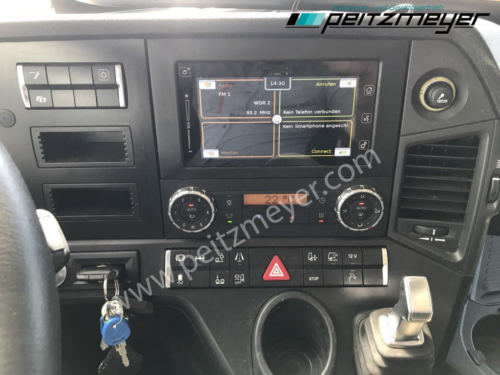 Camion pour le transport de boissons MERCEDES-BENZ Actros 2545 LL Böse Schwenkwand + 2,5 t. LBW BÄR: photos 12