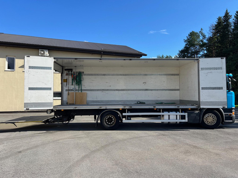 Scania G370 DB4X2HNB - OPEN SIDE - Camion fourgon: photos 3 Scania G370 DB4X2HNB - OPEN SIDE - Camion fourgon: photos 3