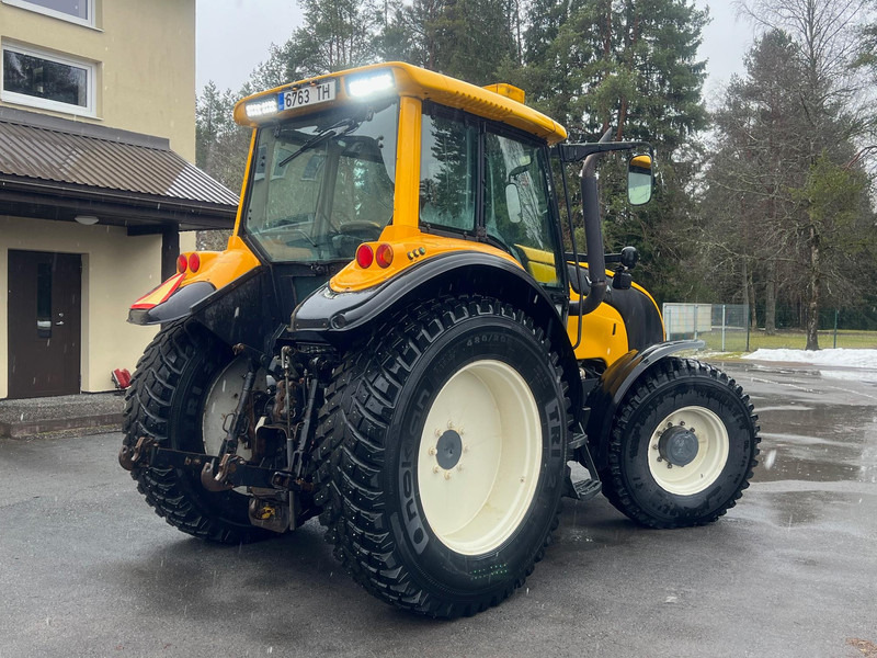 Valtra M150-4 - Tracteur agricole: photos 4 Valtra M150-4 - Tracteur agricole: photos 4