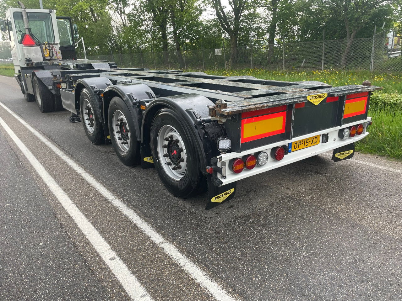 Broshuis Mfcc 20-30-40-45 FT HC / Disc brakes / Lifting axle / led /tuf 4-2026 - Semi-remorque porte-conteneur/ Caisse mobile: photos 2 Broshuis Mfcc 20-30-40-45 FT HC / Disc brakes / Lifting axle / led /tuf 4-2026 - Semi-remorque porte-conteneur/ Caisse mobile: photos 2