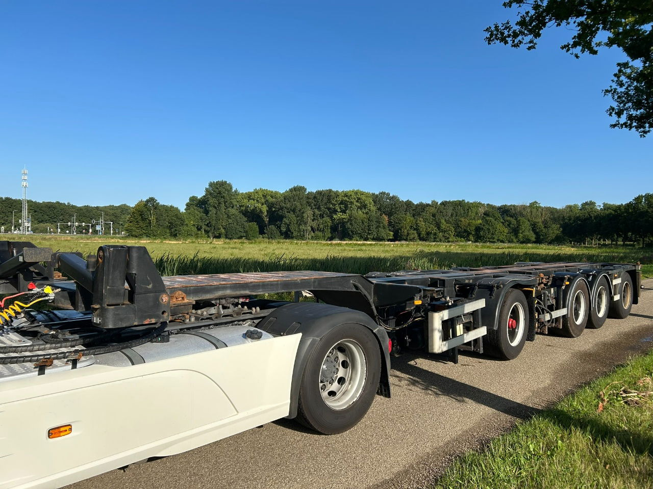 Nooteboom D-tec CT-53-04D combi chassis gvw 53000 kg - Semi-remorque porte-conteneur/ Caisse mobile: photos 1 Nooteboom D-tec CT-53-04D combi chassis gvw 53000 kg - Semi-remorque porte-conteneur/ Caisse mobile: photos 1