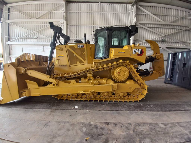 Cat D8T (Jebel Ali) - Bulldozer: photos 1 Cat D8T (Jebel Ali) - Bulldozer: photos 1