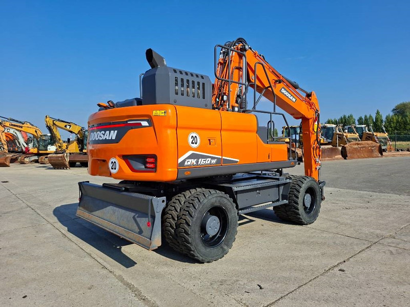 Doosan DX 160 W-7 (EX Demo) - Pelle sur pneus: photos 4 Doosan DX 160 W-7 (EX Demo) - Pelle sur pneus: photos 4