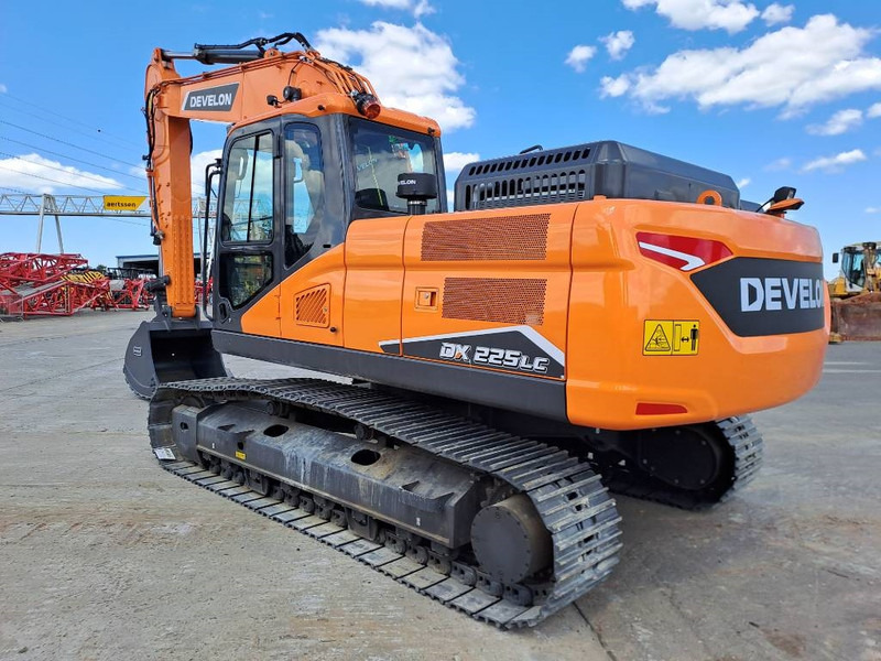 Doosan DX 225 LC-7M (UNUSED, multiple units available) - Pelle sur chenille: photos 2 Doosan DX 225 LC-7M (UNUSED, multiple units available) - Pelle sur chenille: photos 2
