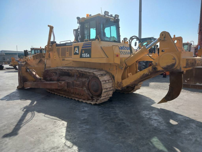Komatsu D155A (4 Pieces available - Abu Dhabi) - Bulldozer: photos 3 Komatsu D155A (4 Pieces available - Abu Dhabi) - Bulldozer: photos 3