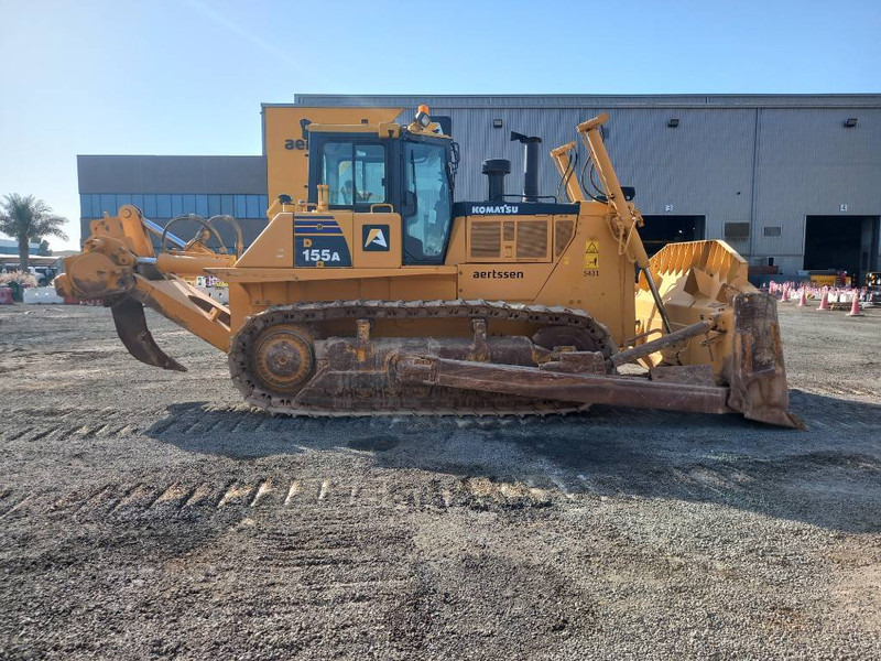Komatsu D155A (4 pieces available - Abu Dhabi) - Bulldozer: photos 2 Komatsu D155A (4 pieces available - Abu Dhabi) - Bulldozer: photos 2