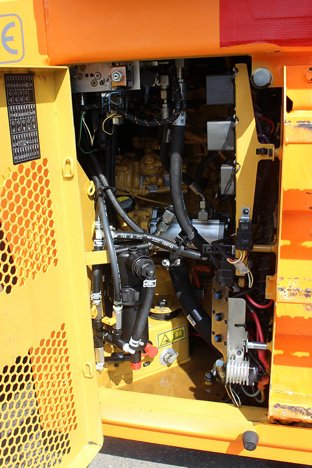 Rouleau compresseur CATERPILLAR CD10: photos 14