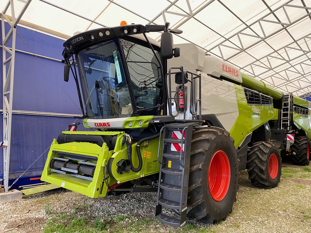 CLAAS Lexion 6900 new/unused - Matériel de récolte: photos 1 CLAAS Lexion 6900 new/unused - Matériel de récolte: photos 1