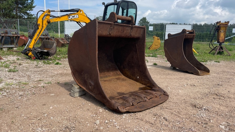 S60 GP bucket - Godet pour Pelle: photos 1 S60 GP bucket - Godet pour Pelle: photos 1