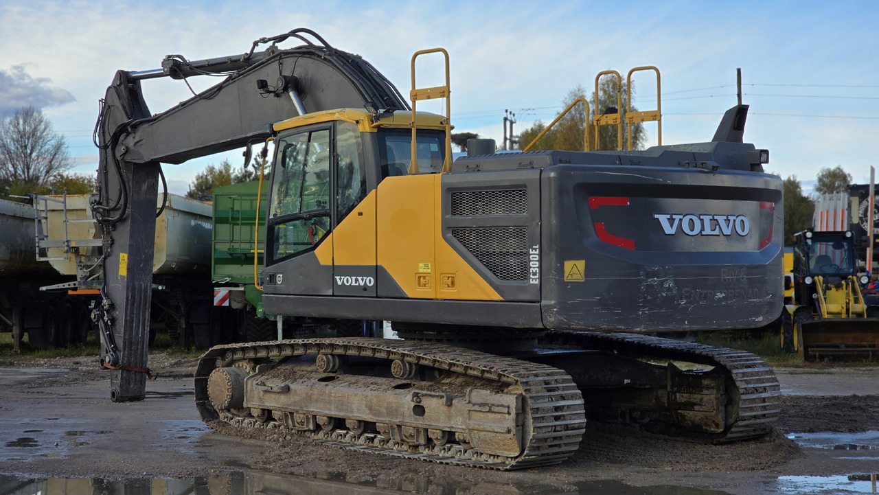 VOLVO EC300EL - Pelle sur chenille: photos 5 VOLVO EC300EL - Pelle sur chenille: photos 5