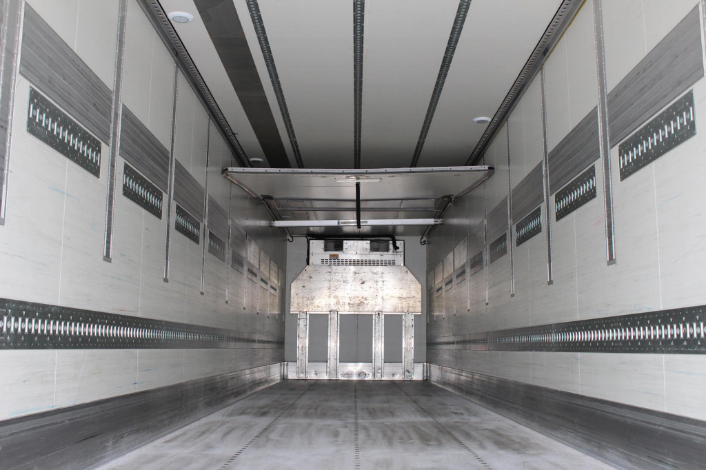 Krone CV 1950 MT Bi-Temp Doppelstock Blumen Aluboden - Semi-remorque frigorifique: photos 3 Krone CV 1950 MT Bi-Temp Doppelstock Blumen Aluboden - Semi-remorque frigorifique: photos 3