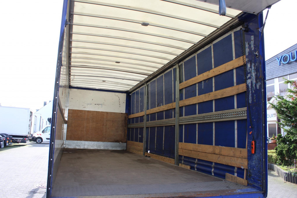 MAN TGL 12.220 Plane-Koffer 7,5 m LBW Klima 199TKm - Camion à rideaux coulissants: photos 2 MAN TGL 12.220 Plane-Koffer 7,5 m LBW Klima 199TKm - Camion à rideaux coulissants: photos 2