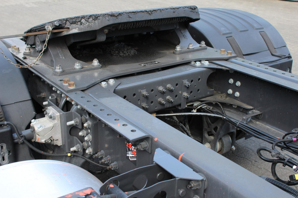 Tracteur routier Renault T 430 E6   6 Sitze  Ex- Fahrschule  nur 64Tkm !: photos 14