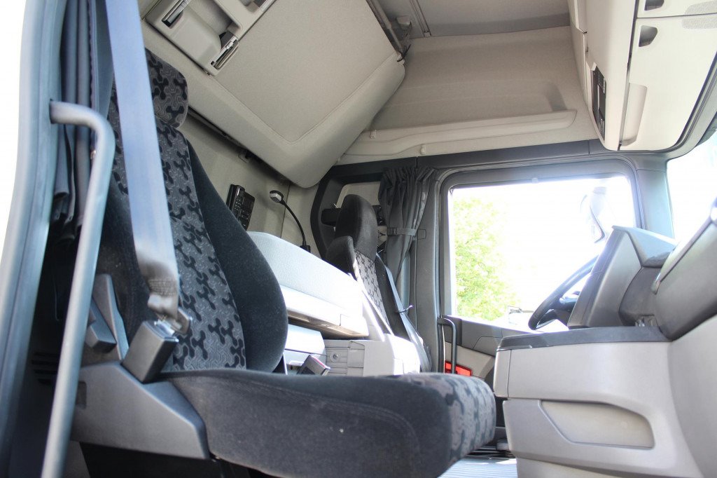 Scania R 500 Retarder LED Kühlbox 2 Tanks Navi - Tracteur routier: photos 2 Scania R 500 Retarder LED Kühlbox 2 Tanks Navi - Tracteur routier: photos 2