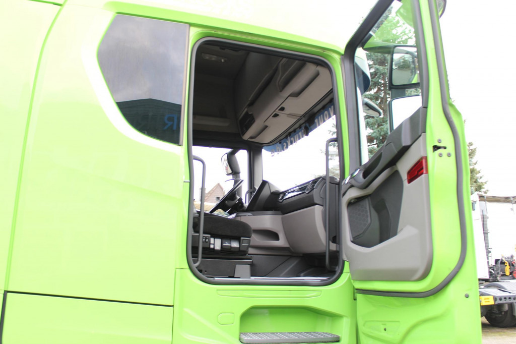 Scania S 500 Retarder Kühlbox Alufelgen Navi Vollspoiler - Tracteur routier: photos 2 Scania S 500 Retarder Kühlbox Alufelgen Navi Vollspoiler - Tracteur routier: photos 2