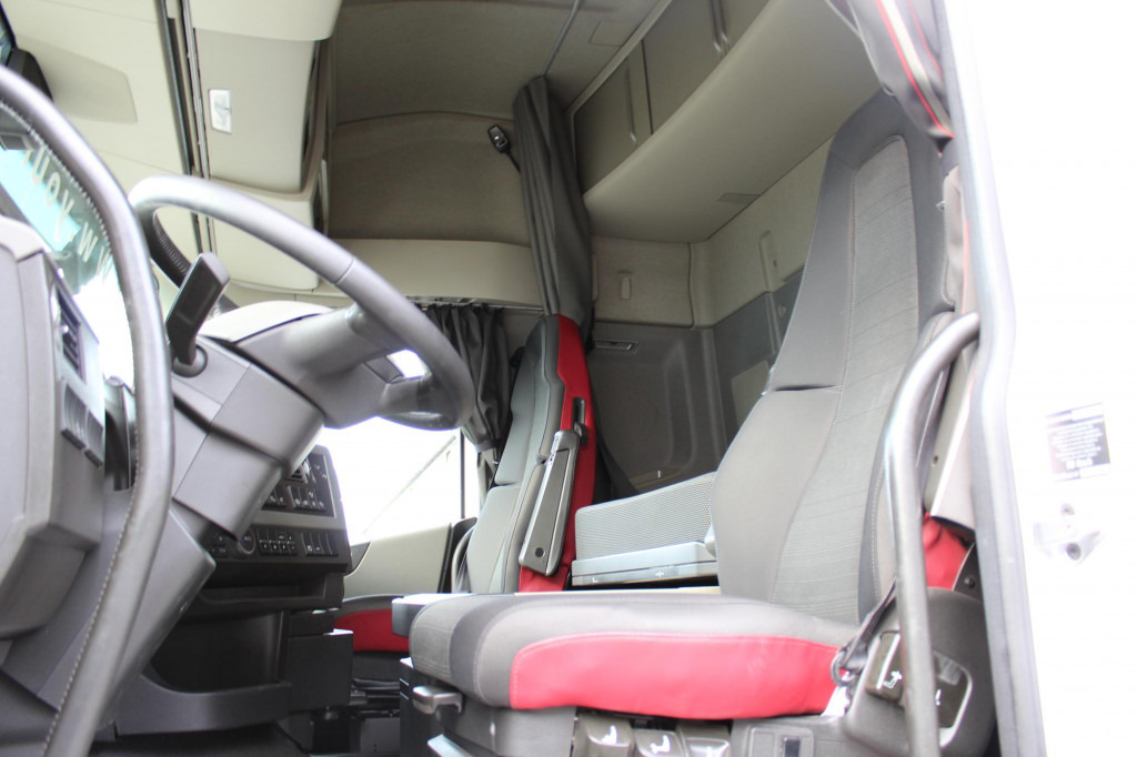 Volvo FH 500 E6 Globe I-Park Cool Kühlbox Navi - Tracteur routier: photos 4 Volvo FH 500 E6 Globe I-Park Cool Kühlbox Navi - Tracteur routier: photos 4