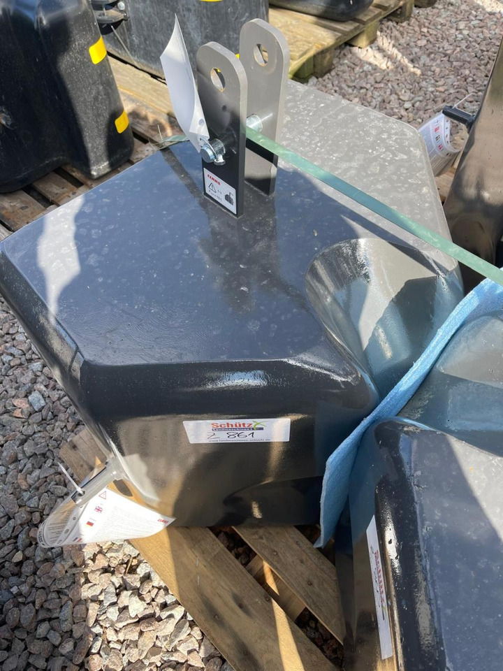 CLAAS CLAAS Frontgewicht 600kg NEU - Accessoire: photos 2 CLAAS CLAAS Frontgewicht 600kg NEU - Accessoire: photos 2