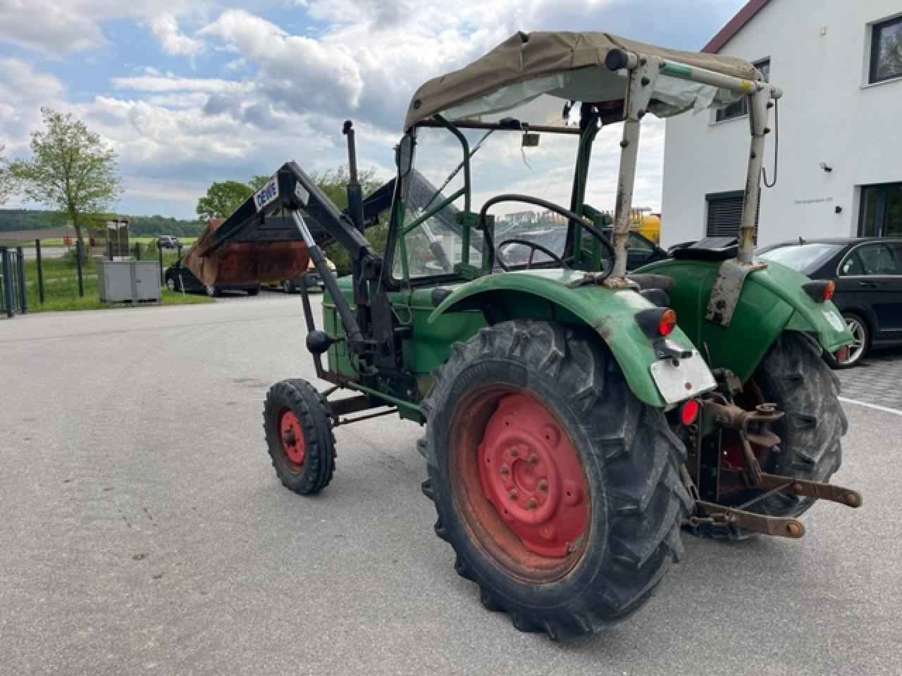 Deutz-Fahr D 4005 mit Frontlader / Oldtimer - Tracteur agricole: photos 3 Deutz-Fahr D 4005 mit Frontlader / Oldtimer - Tracteur agricole: photos 3