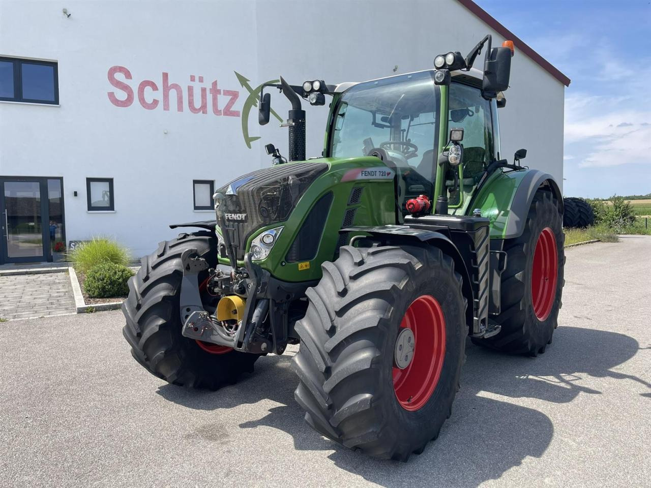 Fendt Vario 720 Profi Plus, Reifen hinten neu, FZW, FH - Tracteur agricole: photos 1 Fendt Vario 720 Profi Plus, Reifen hinten neu, FZW, FH - Tracteur agricole: photos 1
