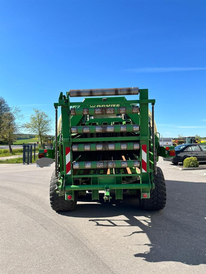 Krone Big Pack 1270 XC Multi Bale - Presse à balles cubiques: photos 5 Krone Big Pack 1270 XC Multi Bale - Presse à balles cubiques: photos 5