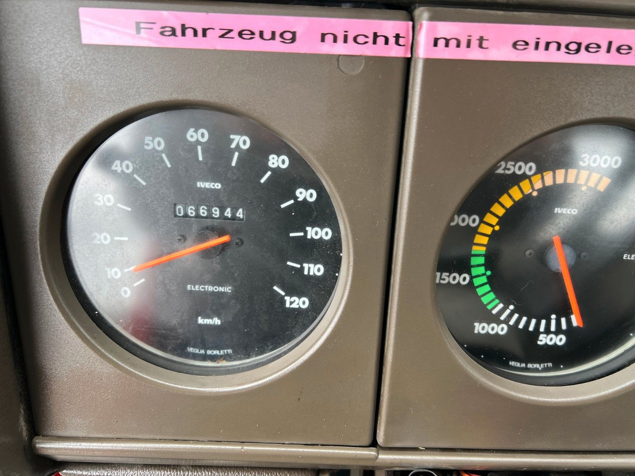 Camion ampliroll Iveco Magirus Turbo 160-30 AH - Oldtimer- V 8 - Motor Iveco Magirus Turbo 160-30 AH - Oldtimer- V 8 - Motor: photos 14 Camion ampliroll Iveco Magirus Turbo 160-30 AH - Oldtimer- V 8 - Motor Iveco Magirus Turbo 160-30 AH - Oldtimer- V 8 - Motor: photos 14