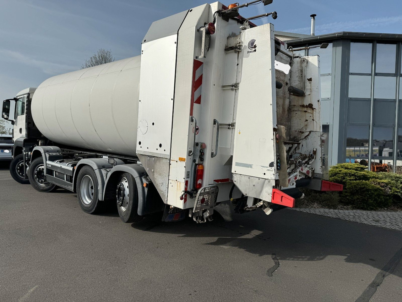 MAN TGS 32.360 8x2 Euro 6 Faun Rotopress 525 L MAN TGS 32.360 8x2 Euro 6 Faun Rotopress 525 L - Benne à ordures ménagères: photos 4 MAN TGS 32.360 8x2 Euro 6 Faun Rotopress 525 L MAN TGS 32.360 8x2 Euro 6 Faun Rotopress 525 L - Benne à ordures ménagères: photos 4