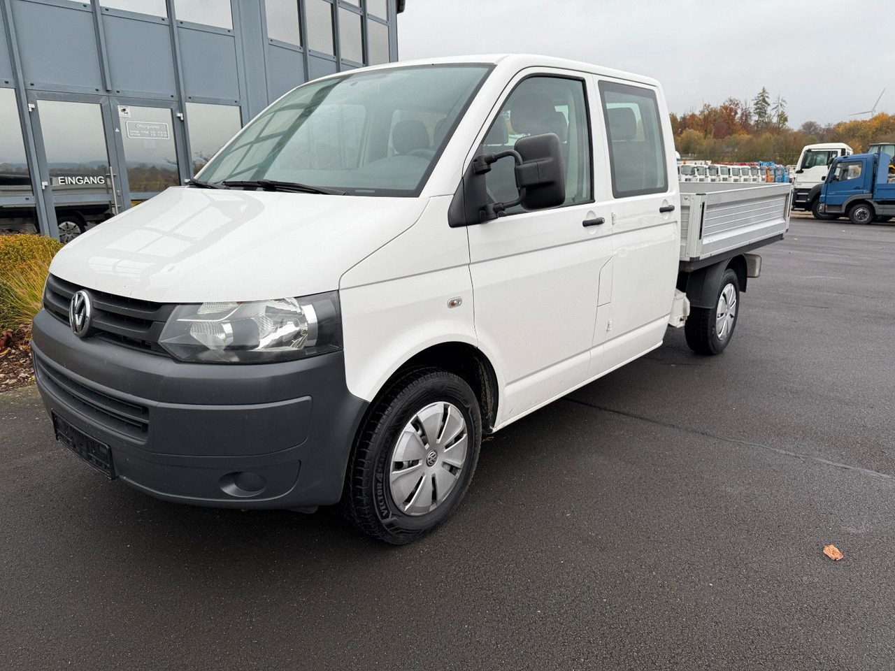 Volkswagen VW T 5 2,0 TDI Doka AHK Klima 114 PS - Utilitaire plateau, Utilitaire double cabine: photos 3 Volkswagen VW T 5 2,0 TDI Doka AHK Klima 114 PS - Utilitaire plateau, Utilitaire double cabine: photos 3