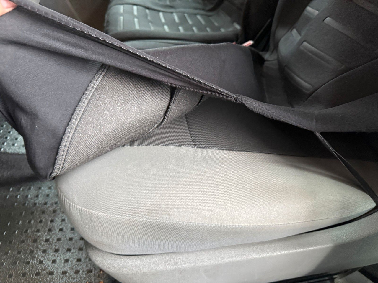 Volkswagen VW T 5 2,0 TDI Doka AHK Klima 114 PS - Utilitaire plateau, Utilitaire double cabine: photos 4 Volkswagen VW T 5 2,0 TDI Doka AHK Klima 114 PS - Utilitaire plateau, Utilitaire double cabine: photos 4