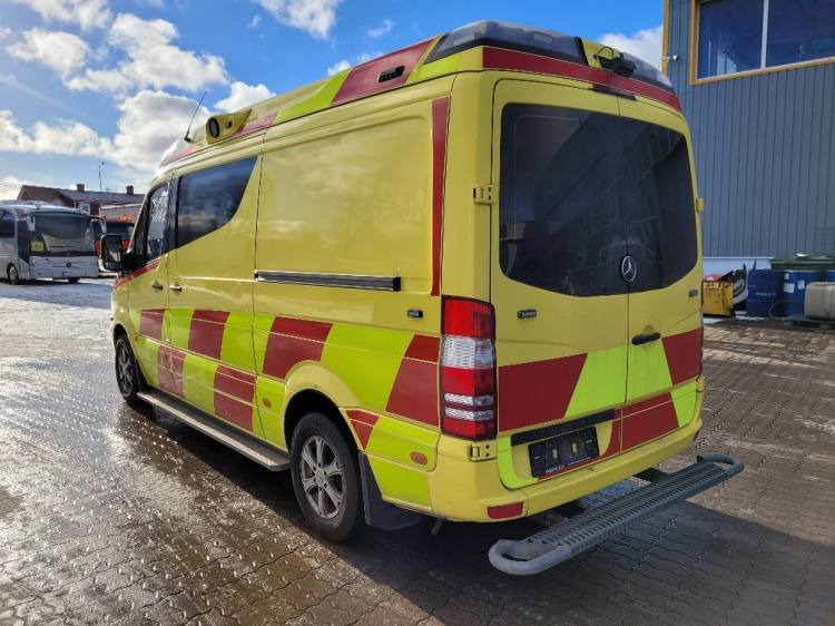 MERCEDES – BENZ SPRINTER AMBULANCE (PROFILE) KLIMA 2.2016 EURO 6 - Ambulance: photos 3 MERCEDES – BENZ SPRINTER AMBULANCE (PROFILE) KLIMA 2.2016 EURO 6 - Ambulance: photos 3