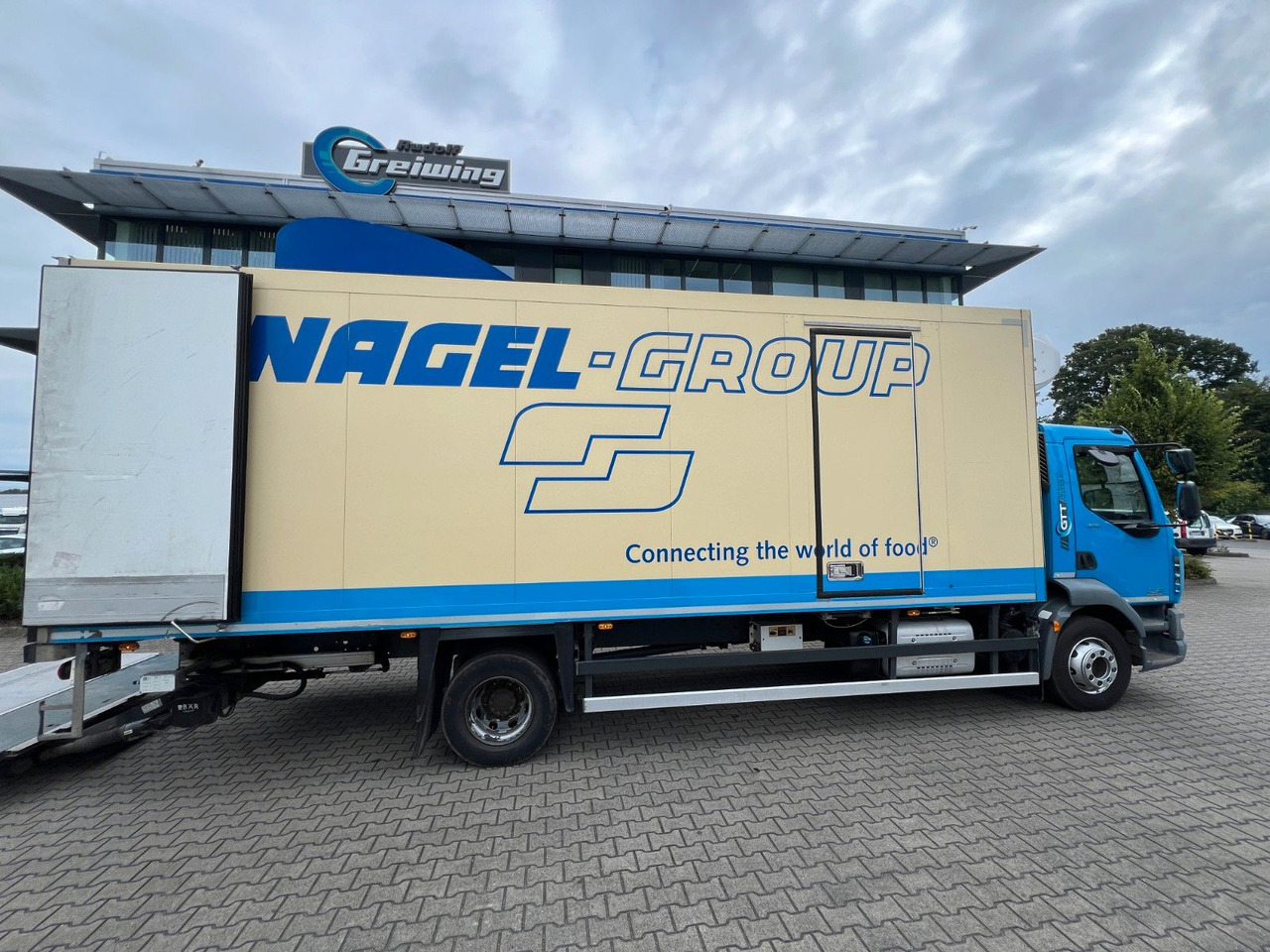 DAF LF 280 FA 16t. Multitemp, T1000 Spectrum - Camion frigorifique: photos 2 DAF LF 280 FA 16t. Multitemp, T1000 Spectrum - Camion frigorifique: photos 2