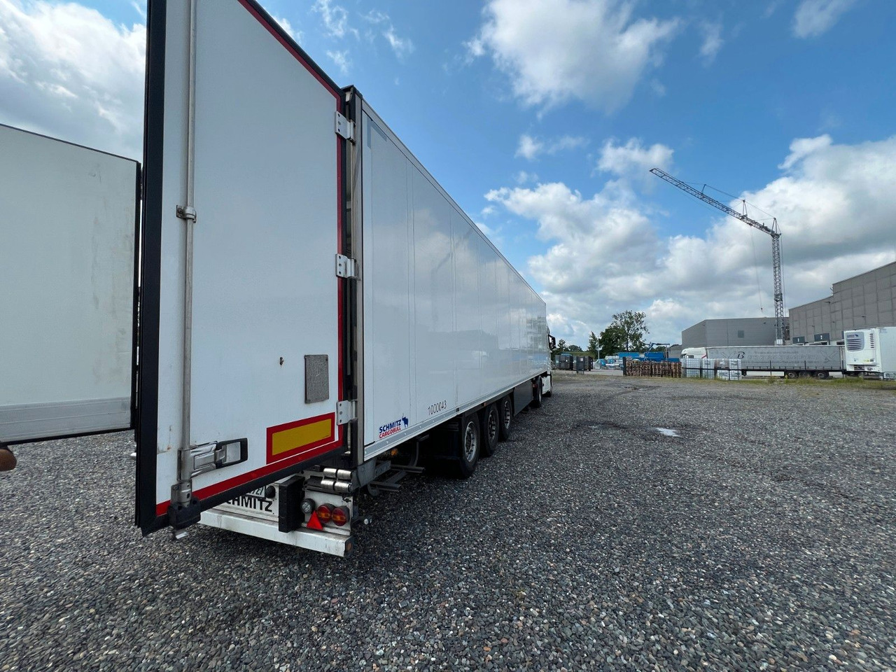 Schmitz Cargobull SKO 24/L - 13.4 FP 45 Cool V7, Schmitz S.CU V2.0 - Semi-remorque frigorifique: photos 3 Schmitz Cargobull SKO 24/L - 13.4 FP 45 Cool V7, Schmitz S.CU V2.0 - Semi-remorque frigorifique: photos 3