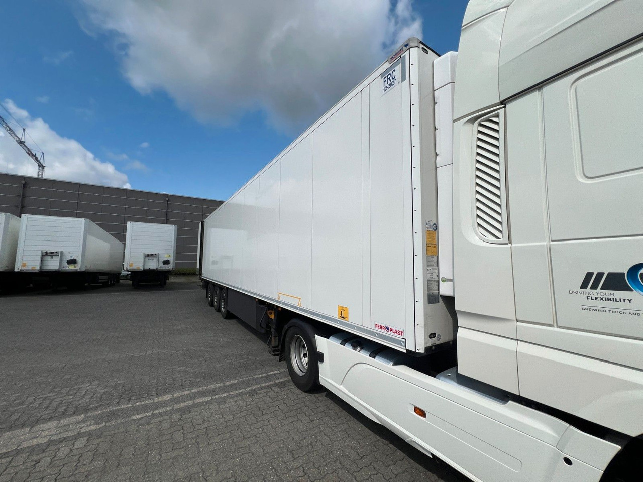 Schmitz Cargobull SKO 24/L - 13.4 FP 45 Cool V7, TK SLXi 400 - Semi-remorque frigorifique: photos 1 Schmitz Cargobull SKO 24/L - 13.4 FP 45 Cool V7, TK SLXi 400 - Semi-remorque frigorifique: photos 1