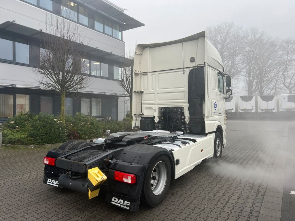 DAF XF 480 FT SSC, Abbiegeassistent, Standklima - Tracteur routier: photos 3 DAF XF 480 FT SSC, Abbiegeassistent, Standklima - Tracteur routier: photos 3
