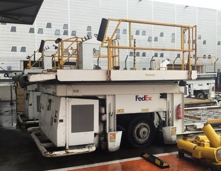 FMC Loader Commander 15 - Standard - Chargeur de fret: photos 1 FMC Loader Commander 15 - Standard - Chargeur de fret: photos 1