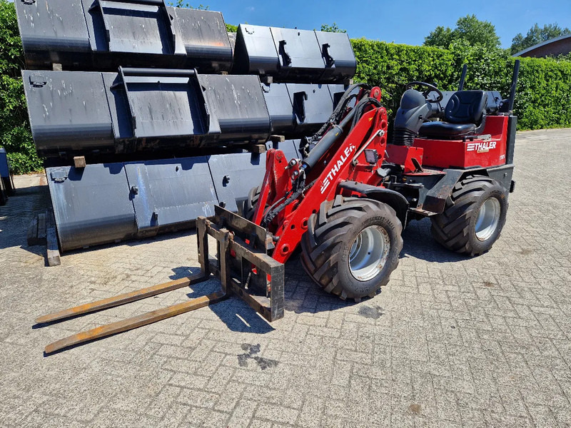 THALER 2138/K - Chargeuse sur pneus: photos 3 THALER 2138/K - Chargeuse sur pneus: photos 3