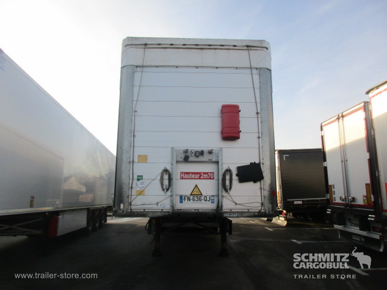 SCHMITZ Curtainsider Standard - Semi-remorque rideaux coulissants: photos 3 SCHMITZ Curtainsider Standard - Semi-remorque rideaux coulissants: photos 3