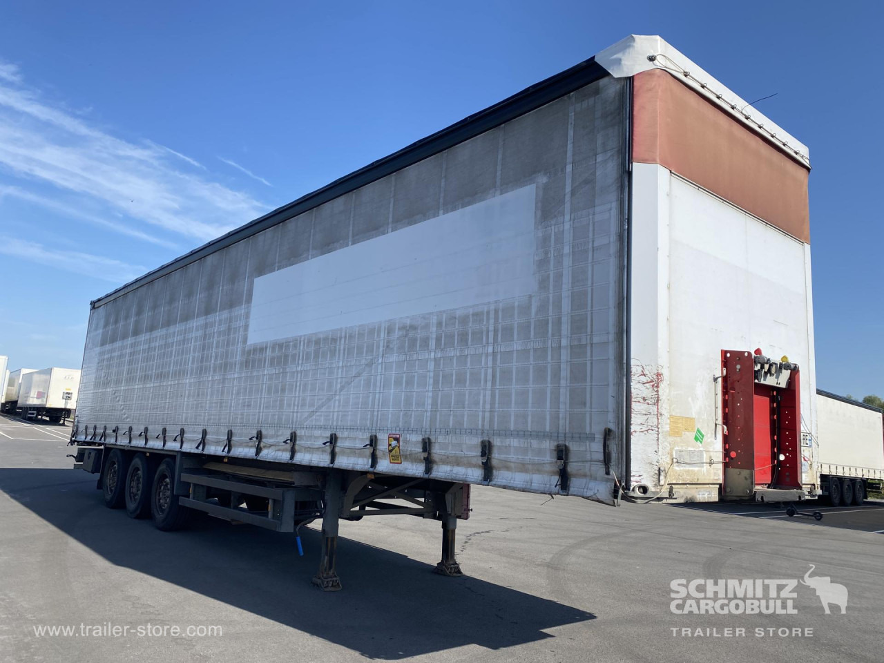 SCHMITZ Curtainsider Standard - Semi-remorque rideaux coulissants: photos 1 SCHMITZ Curtainsider Standard - Semi-remorque rideaux coulissants: photos 1