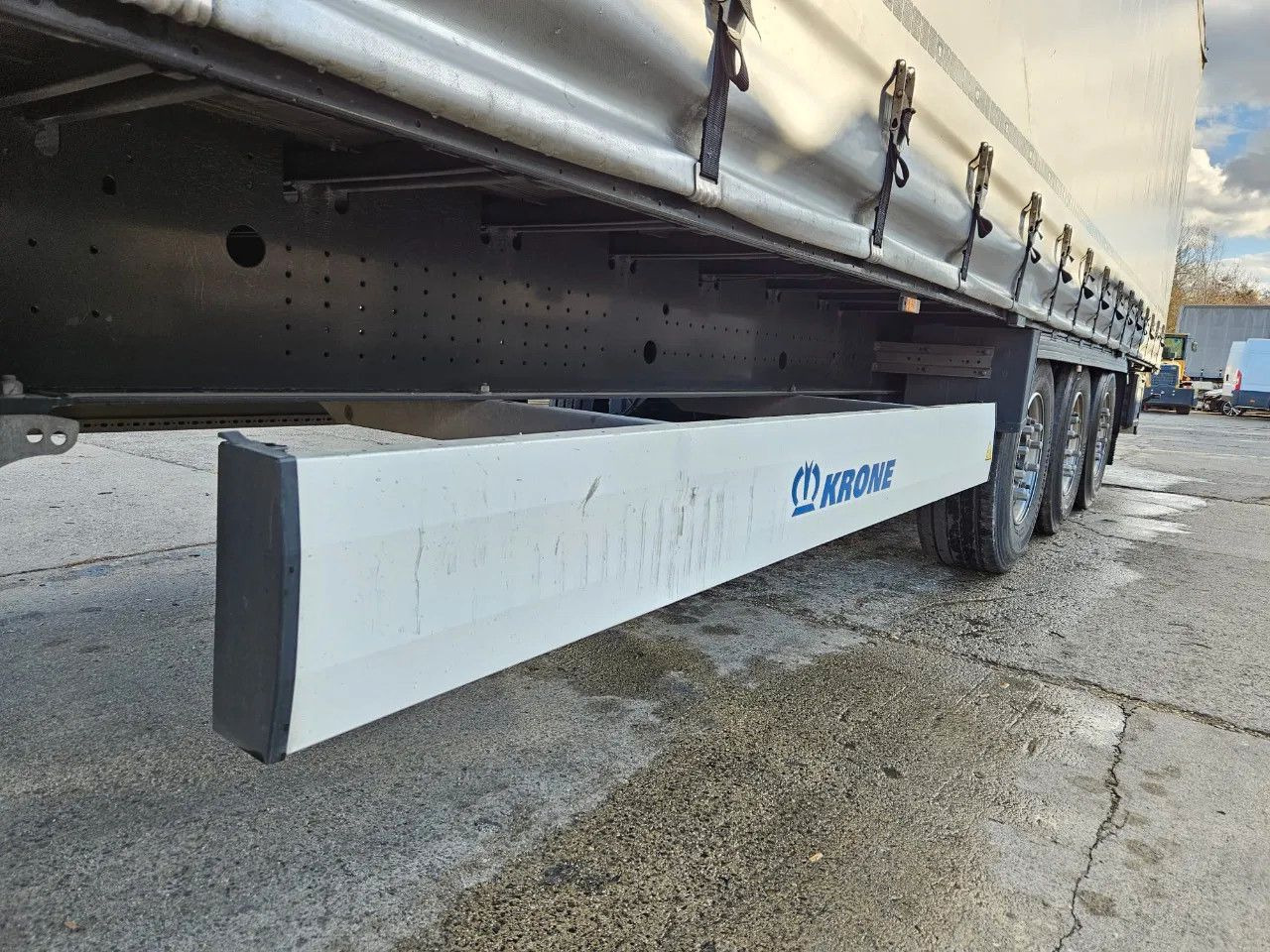 Semi-remorque rideaux coulissants Krone SD XL Code, Lifting Axle A: photos 10