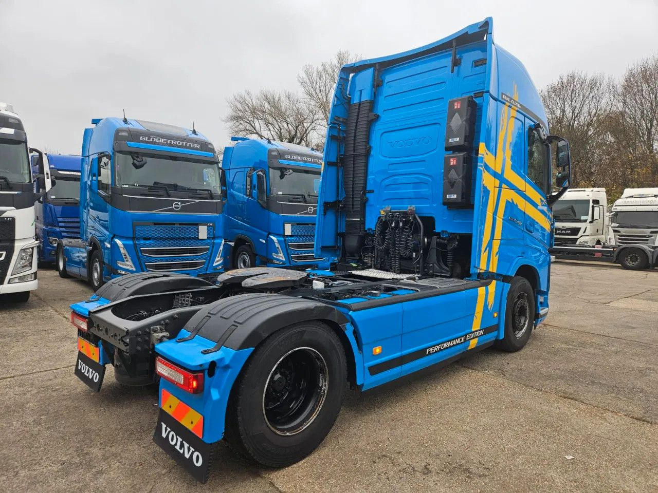 Volvo FH 540 Standard-XL-Dual Clutch Limited Edition-I - Tracteur routier: photos 3 Volvo FH 540 Standard-XL-Dual Clutch Limited Edition-I - Tracteur routier: photos 3