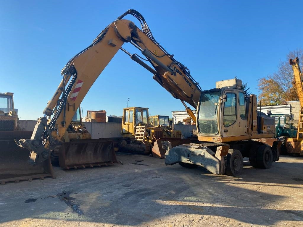 Liebherr A 904 C Litronic - Pelle de manutention: photos 3 Liebherr A 904 C Litronic - Pelle de manutention: photos 3