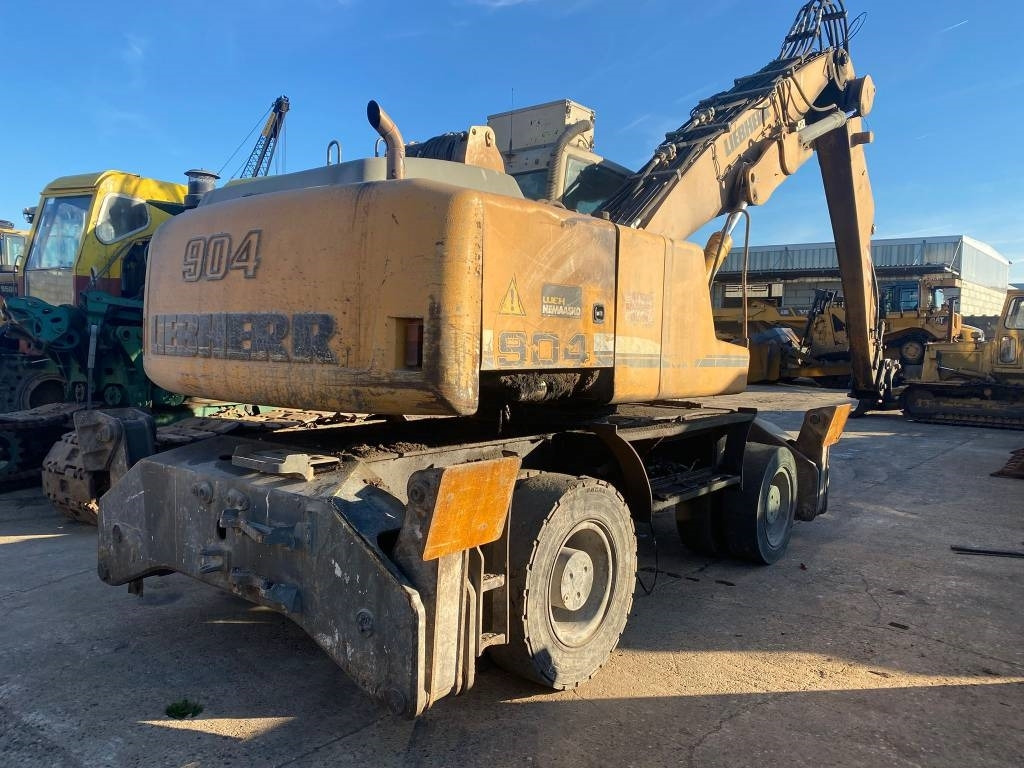 Liebherr A 904 C Litronic - Pelle de manutention: photos 2 Liebherr A 904 C Litronic - Pelle de manutention: photos 2