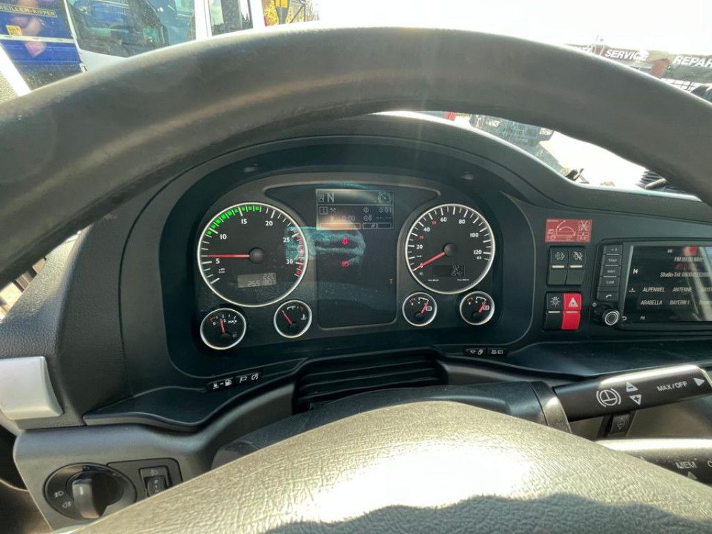 Camion ampliroll, Camion grue MAN TG-S 26.440 6x2-2 BL Abrollkipper mit Kran Funk+: photos 7
